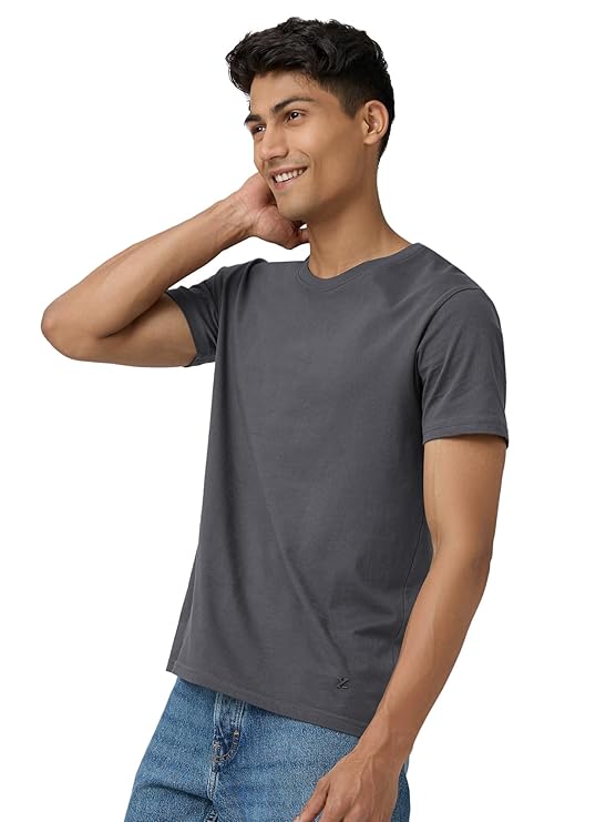XYXX Men's Solid Regular Fit T-Shirt3