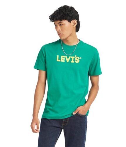 Levi's Men's Solid Regular Fit T-Shirt